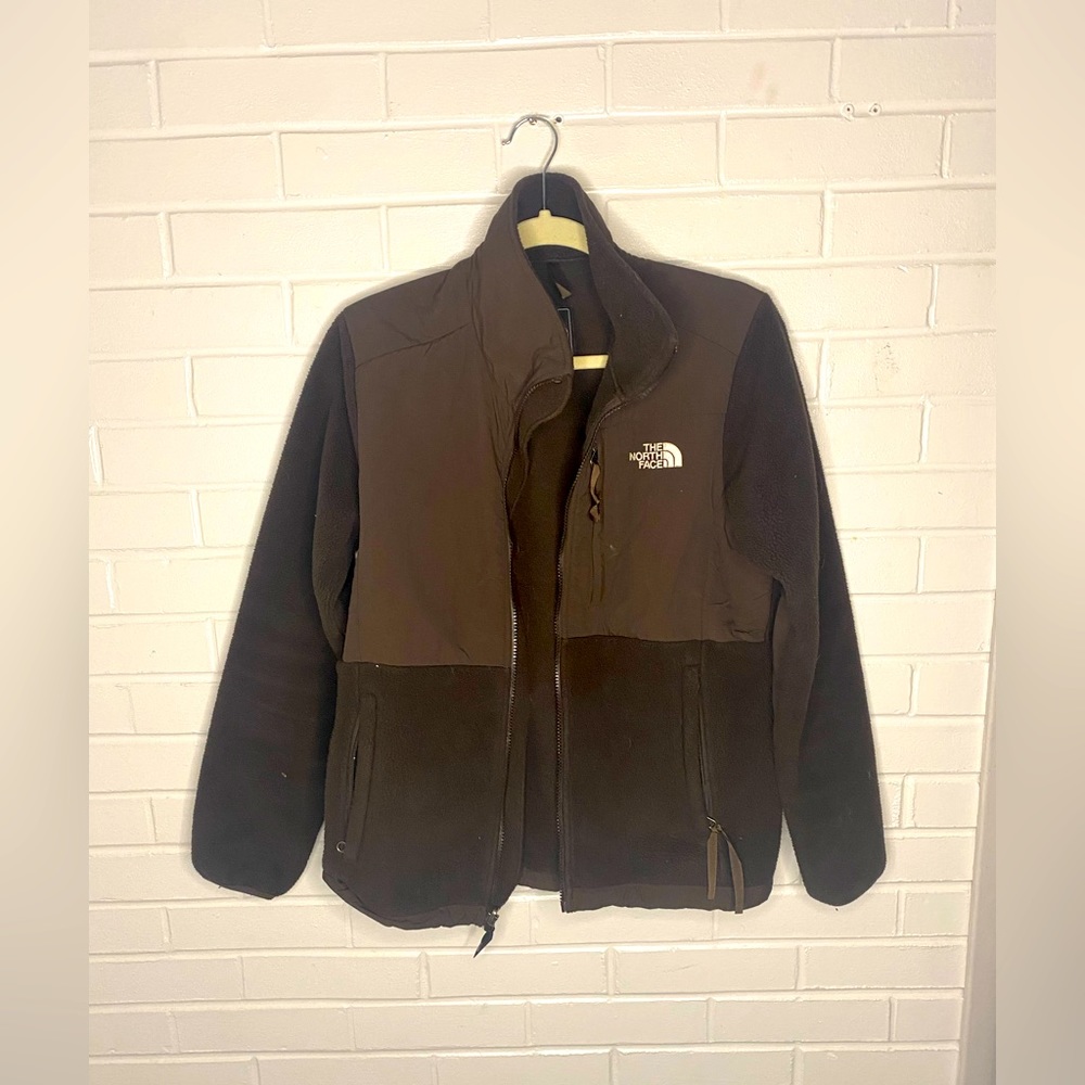 The North Face brown two tone fleece jacket.